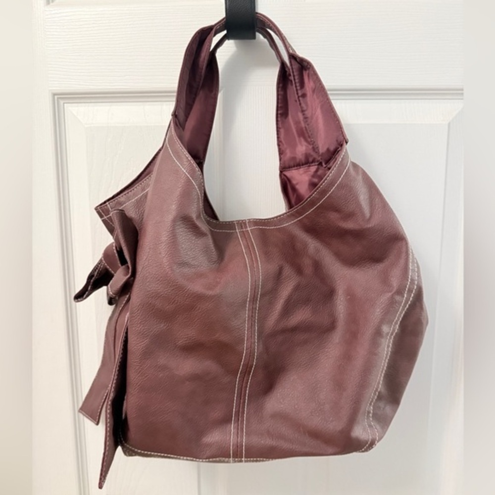 NWOT Ion Maroon Satchel Purse with Large Bow. EXCELLENT CONDITION